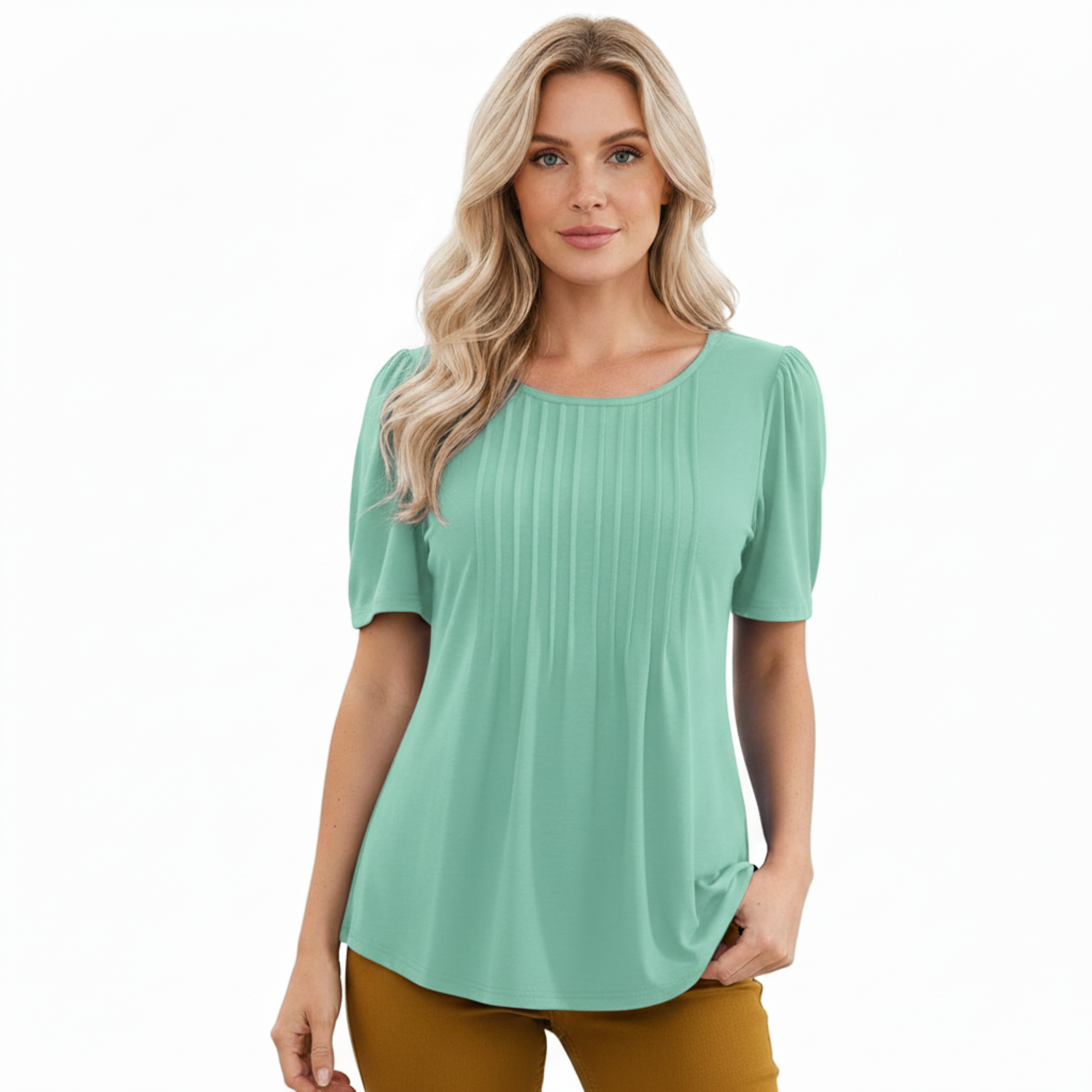 T-shirt med korte ermer for dame med rund hals utsvingt og plisserte detaljer