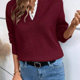 Celine – Chic strikkegenser med elegant blondekrage