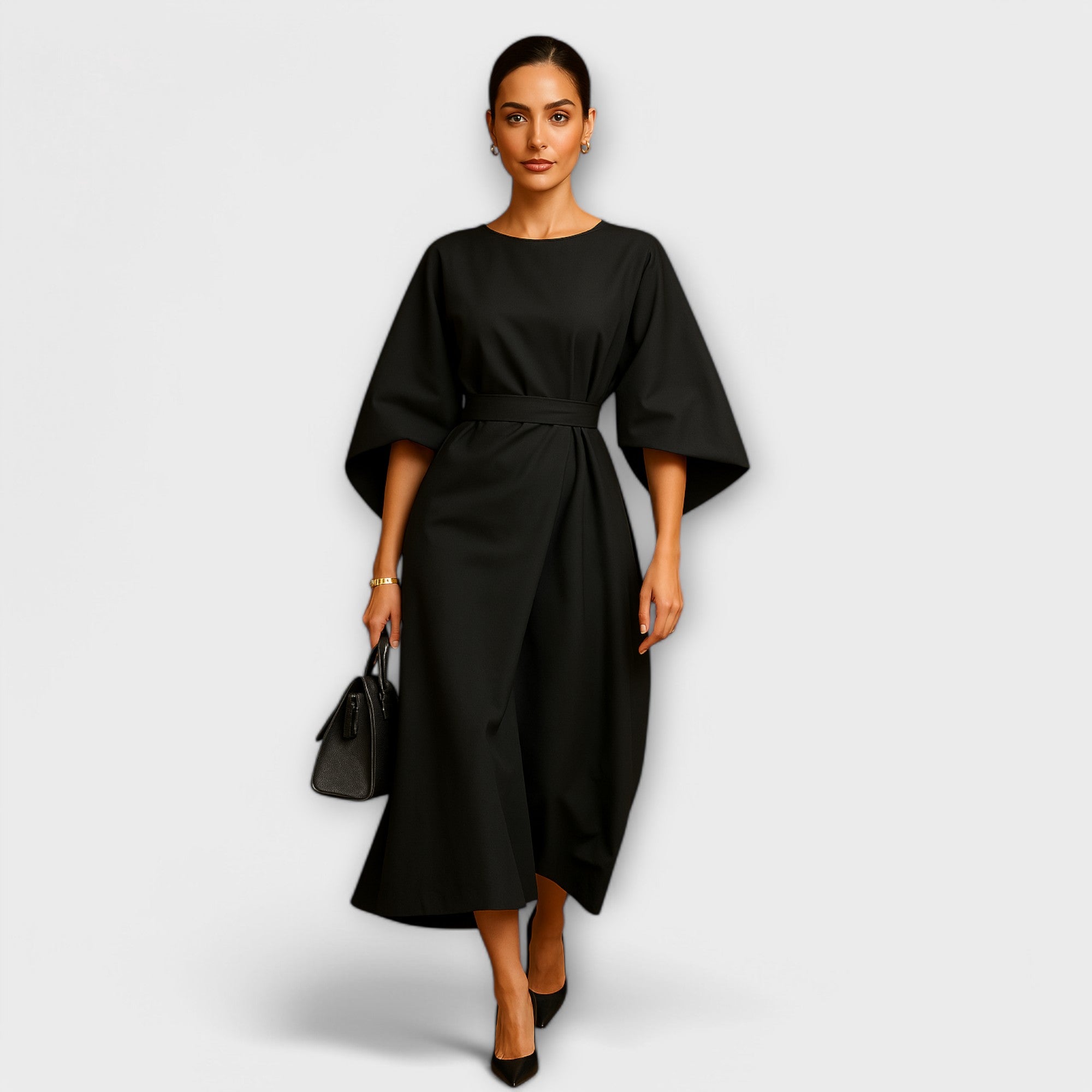 Sara – Elegant kjole med ermer