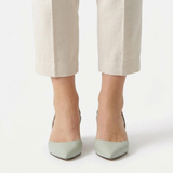 Slingback-pumps med spiss tå og lav firkantet hæl for dame