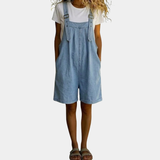 Klara – Buksedress kort i denim bleu clair med finish vintagevasket