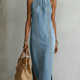 Julie – Denimkjole med vintage blondedetaljer