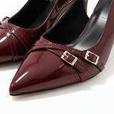 Slingback-pumps med spiss tå i lakkert kunstskinn med remmer for dame