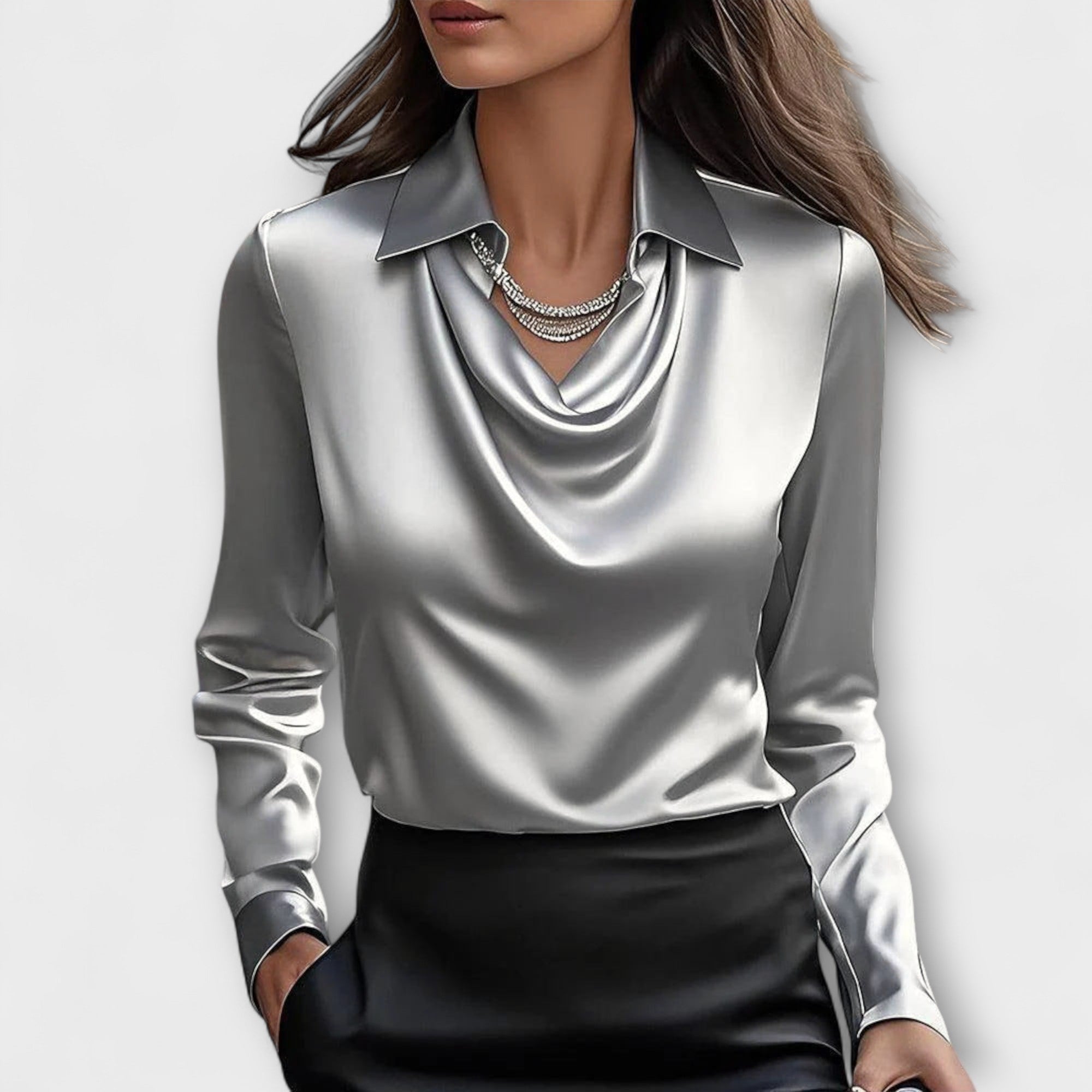 Marianne – Skinnende bluse