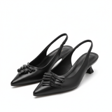Slingback-sandaler med spiss tå i kunstskinn med sløyfe og lav hæl for dame