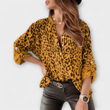Vanessa – Moderne bluse med leopardtrykk