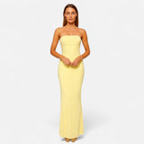 Ancienne Monde – Lang kjole åpen rygg for dame – elegant draperi, moderne kveldssjarm