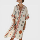 Emilie – Elegant strandkjole i silke for uforglemmelige sommerlook