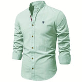 Elegant avslappet slim fit-herreskjorte med knapper
