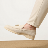 Beige mokkasin med frynser – Elegant og behagelig
