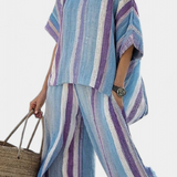 Gunnvor – Elegant topp i pastell-mauve og stripete linbukser